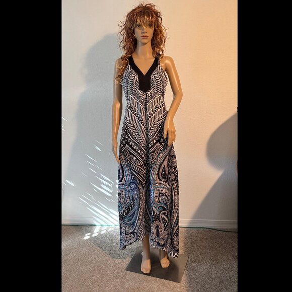 White House Black Market Sleeveless V-Neck Tribal Print HiLo Dress Sz 2 EUC $170 - Picture 1 of 14